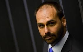 Relator vota para arquivar processo de cassação de Eduardo Bolsonaro