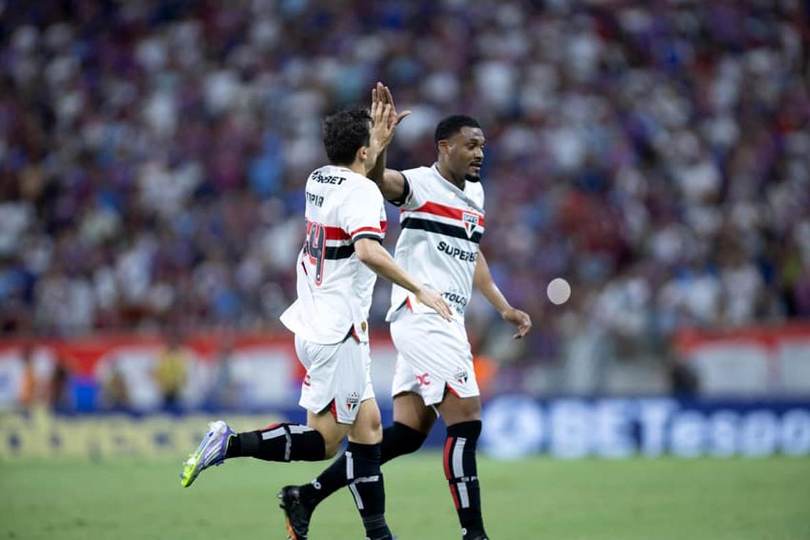  São Paulo vence o Fortaleza na Arena Castelão e se reabilita na temporada