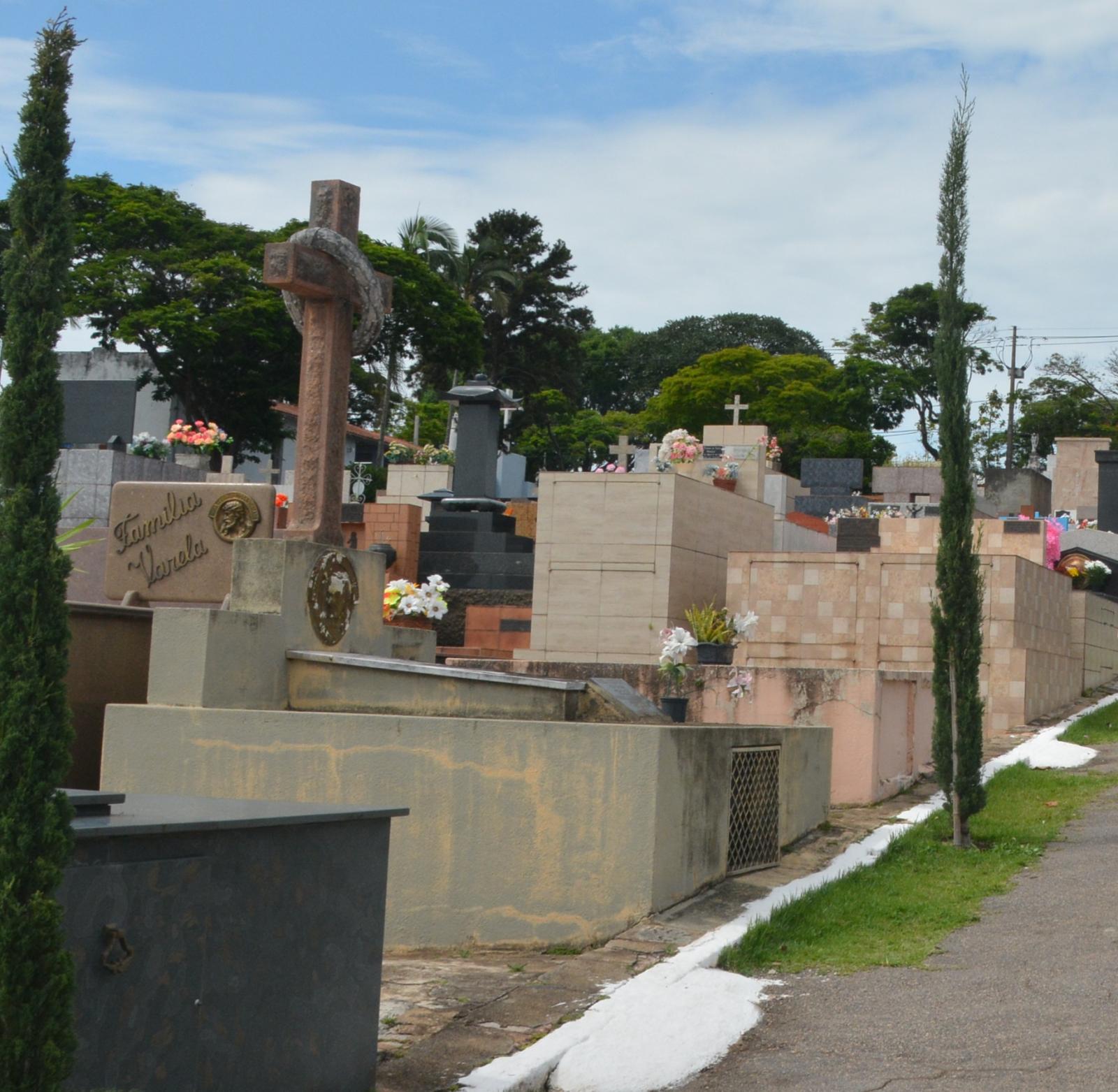 Cemitério da Saudade terá horário ampliado, missas e reforço na segurança