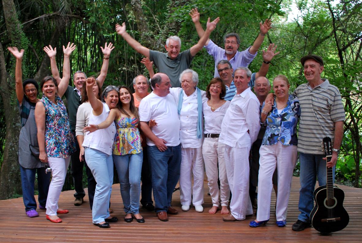 Para celebrar o centenário de nascimento de Thiago de Mello Para celebrar o centenário de nascimento de Thiago de Mello
