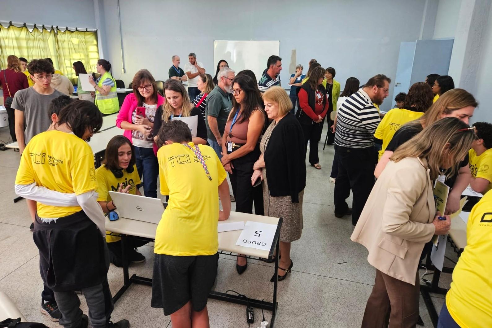 Itatiba celebra 10 anos do Projeto Letramento em Programação