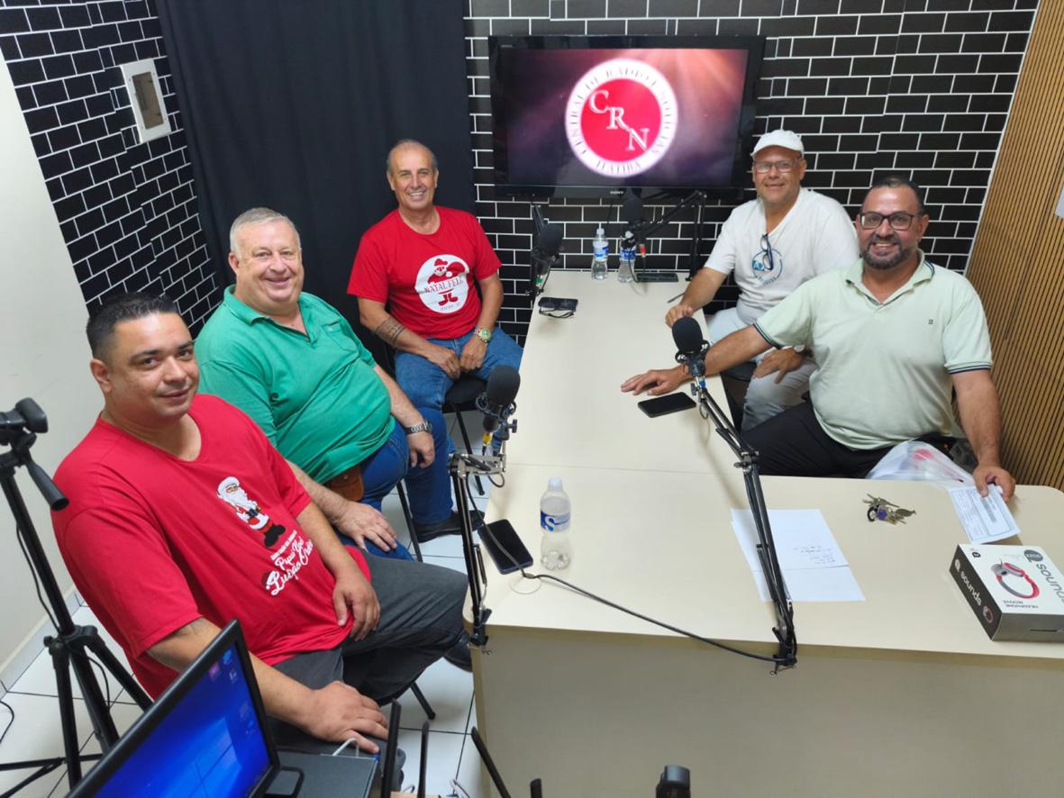 Na Rádio CRN: Dose Dupla reúne os Papais Noéis que marcam o Natal de Itatiba