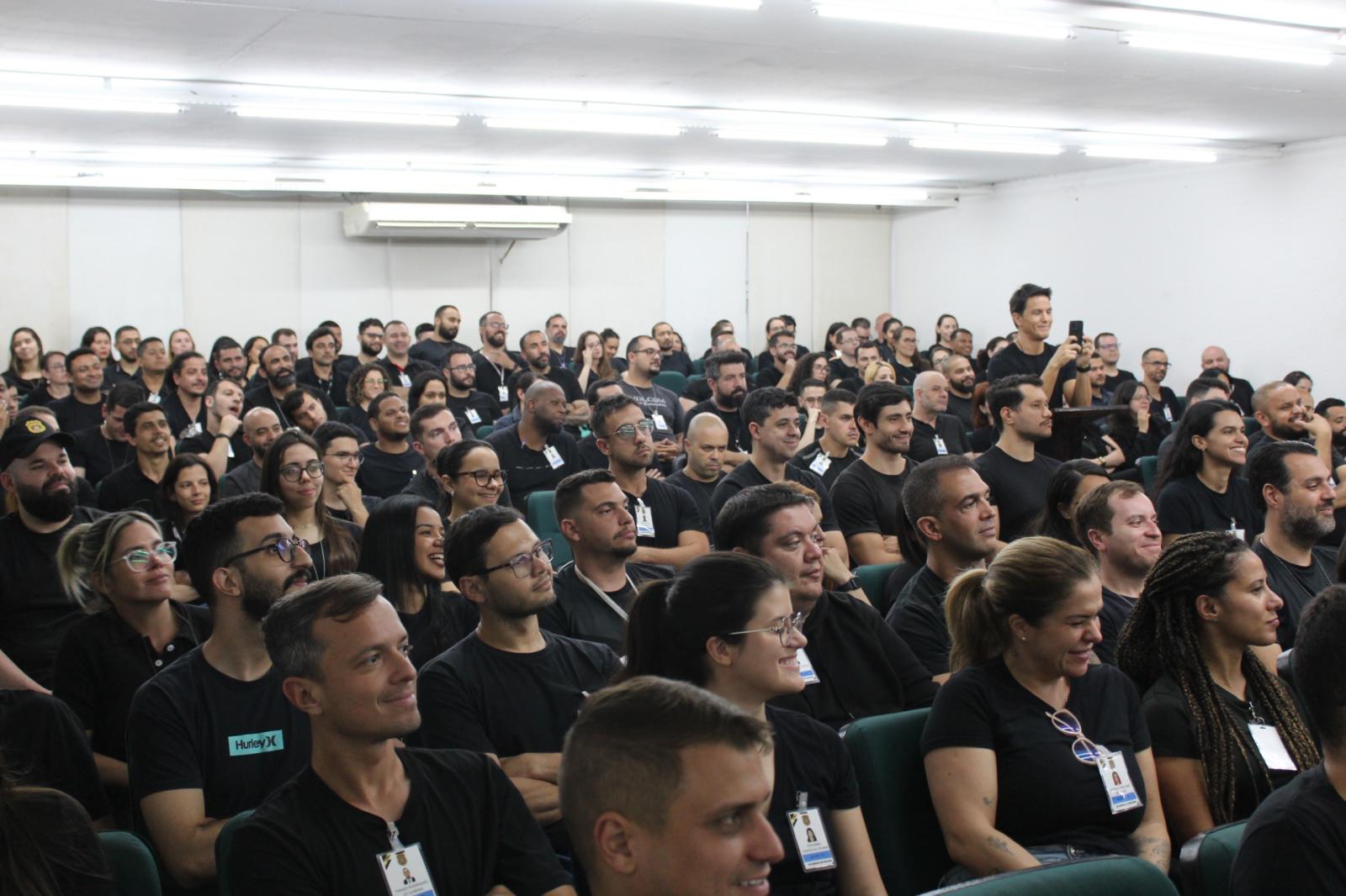 Polícia Civil de SP capacita 200 escrivães para o enfrentamento de crimes digitais