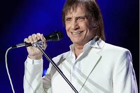 Roberto Carlos poderá ter uma emissora de rádio para tocar as suas músicas