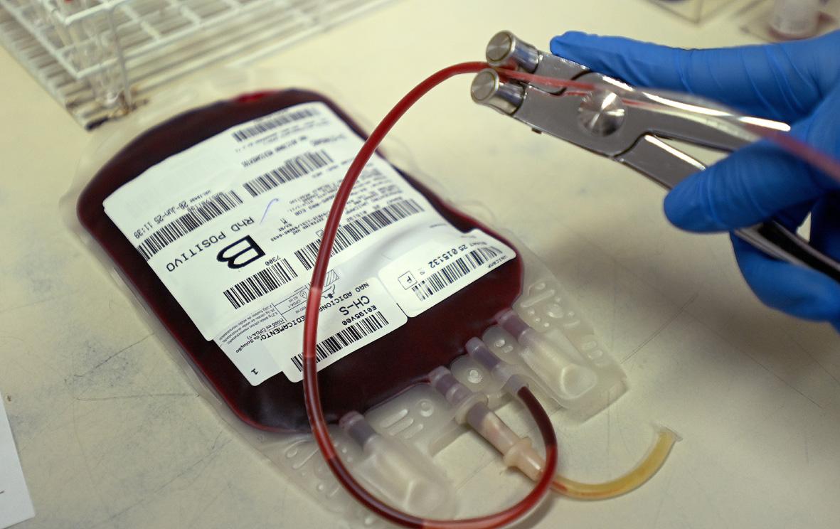 Rotary renova corrente do bem com campanha de sangue e cadastro de medula