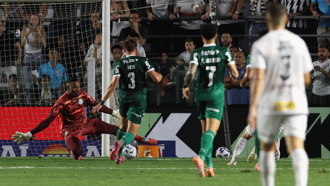 Santos vence clássico diante do Palmeiras e deixa o Z-4