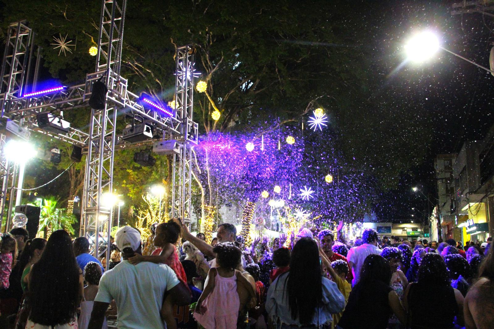 Itatiba abre Natal Iluminado com recorde de público e momentos emocionantes