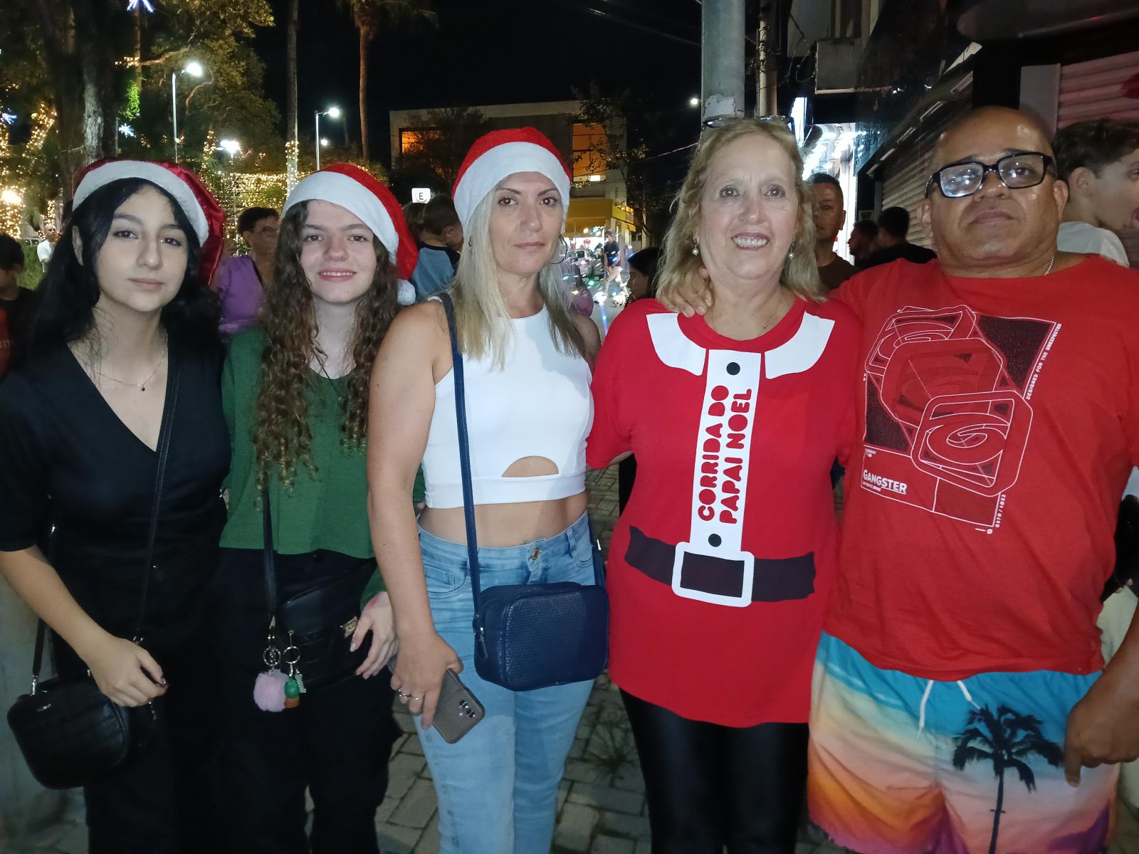 Descida do Papai Noel na Glicério