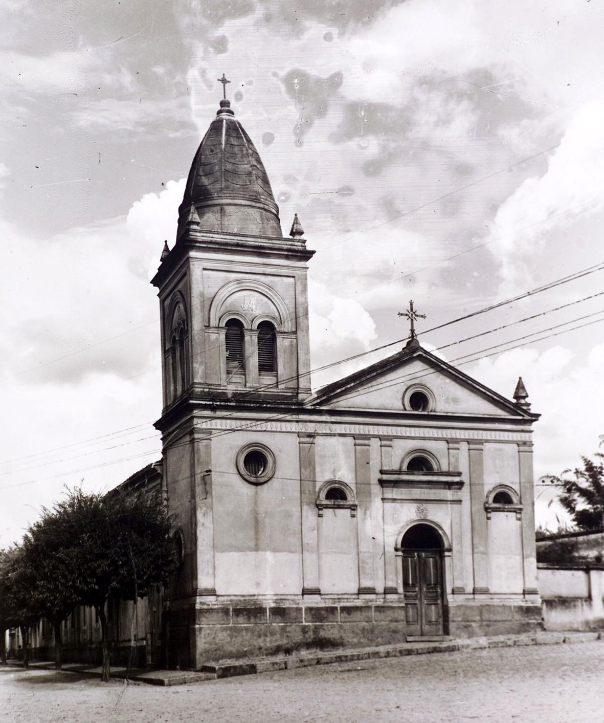 Igreja do Rosário - O prédio mais antigo de Itatiba em risco 