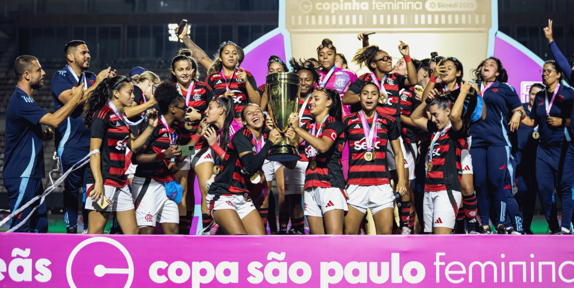 Flamengo goleia o Grêmio por 6 a 0 e é campeão novamente da Copinha Feminina