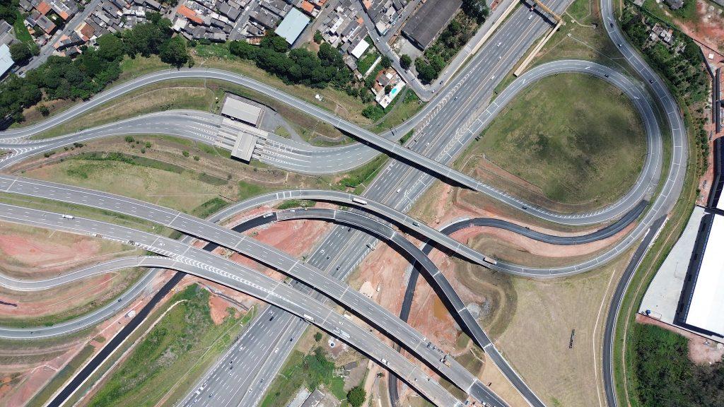 Governo de SP entrega primeiro trecho do Rodoanel Norte
