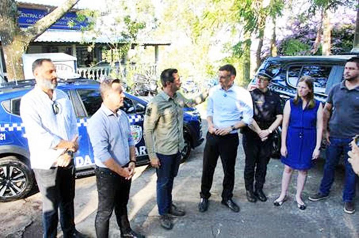 Guarda Municipal recebe nova viatura destinada à Ronda Escolar