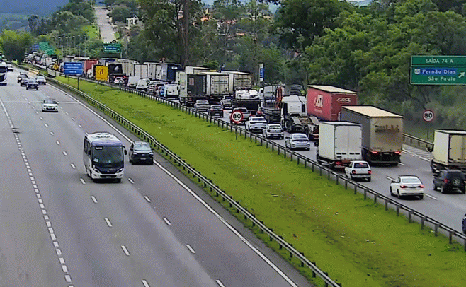 Período de Festas deve levar 3,2 milhões de veículos ao Corredor Dom Pedro