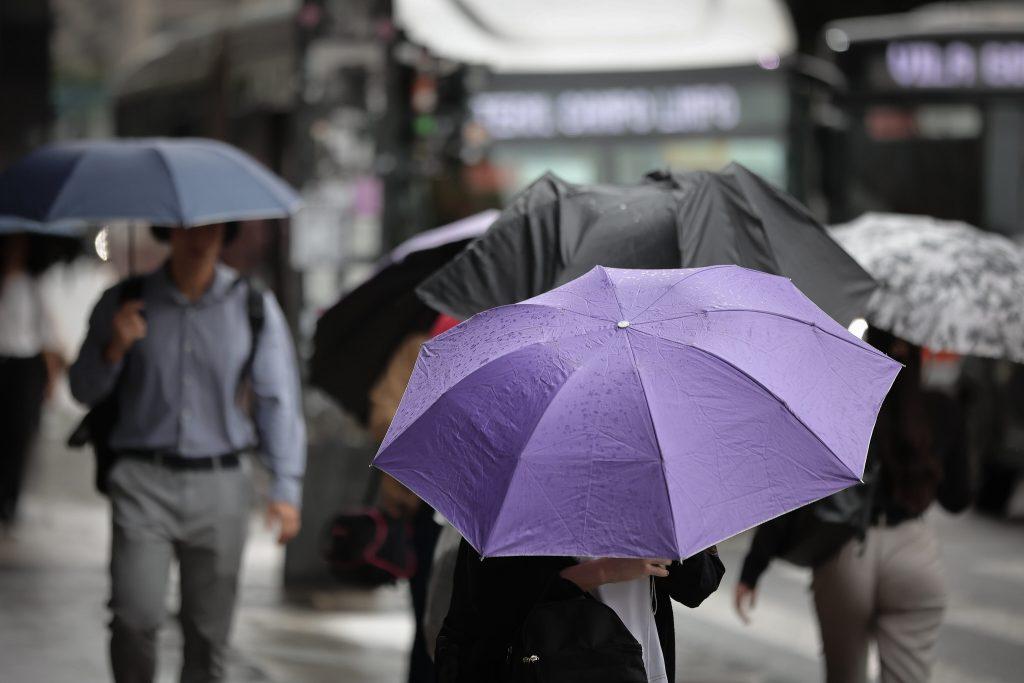 Previsão do tempo para terça-feira (16), em SP: condições favoráveis para pancadas de chuva