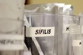Sífilis continua em ritmo acelerado de crescimento no país