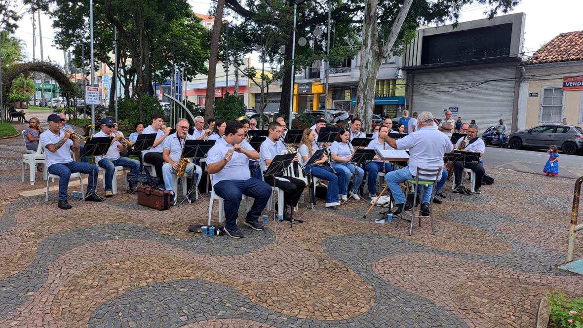 120 anos: Retreta na Praça marca início das comemorações da Corporação Musical Santa Cecília