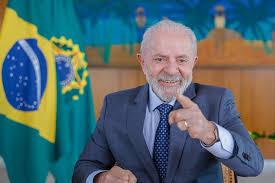 Eleições 2026: Lula supera Tarcísio, Michelle e Flávio no 1º turno