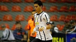 Ex-jogador de futsal do Corinthians morre depois de mal-estar em aeroporto na Rússia