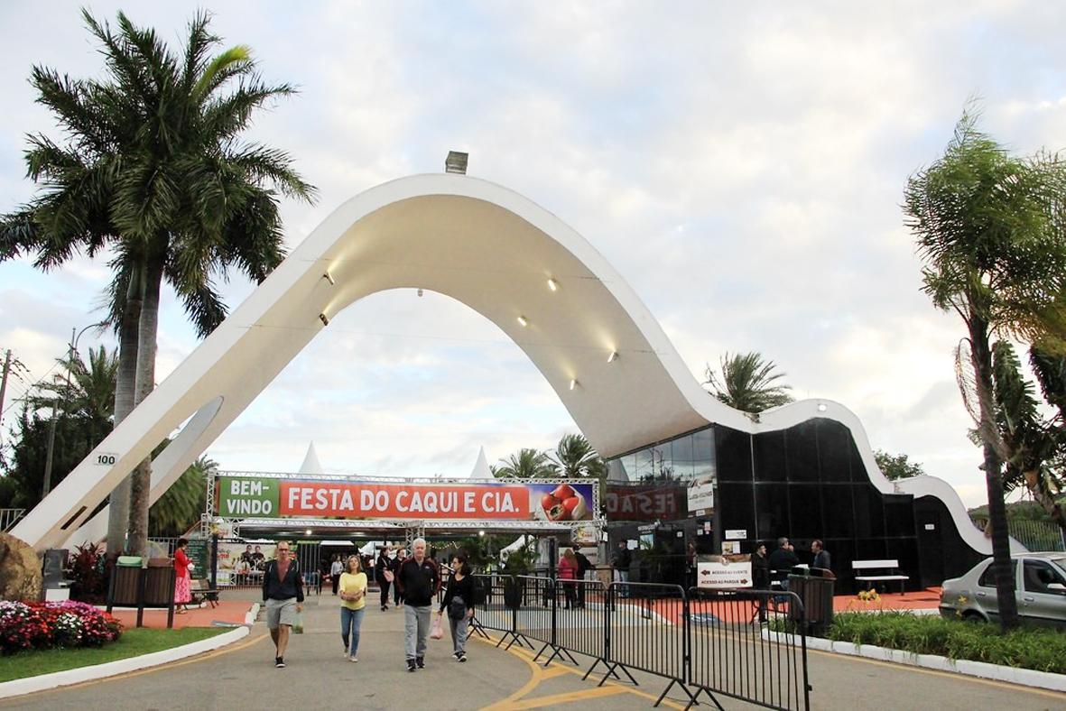 Festa do Caqui e Cia chega à 21ª edição e Prefeitura de Itatiba anuncia datas do maior evento municipal