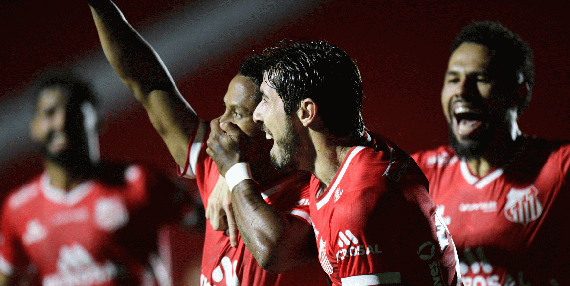 Gol no fim garante vitória do Capivariano contra a Portuguesa