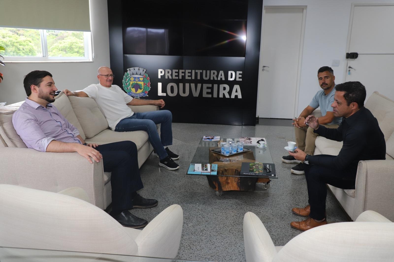 Juventude SAF e Boston City FC em parceria com a cidade Louveira