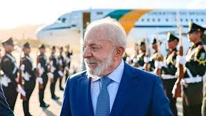 Lula fará cirurgia de catarata no olho esquerdo