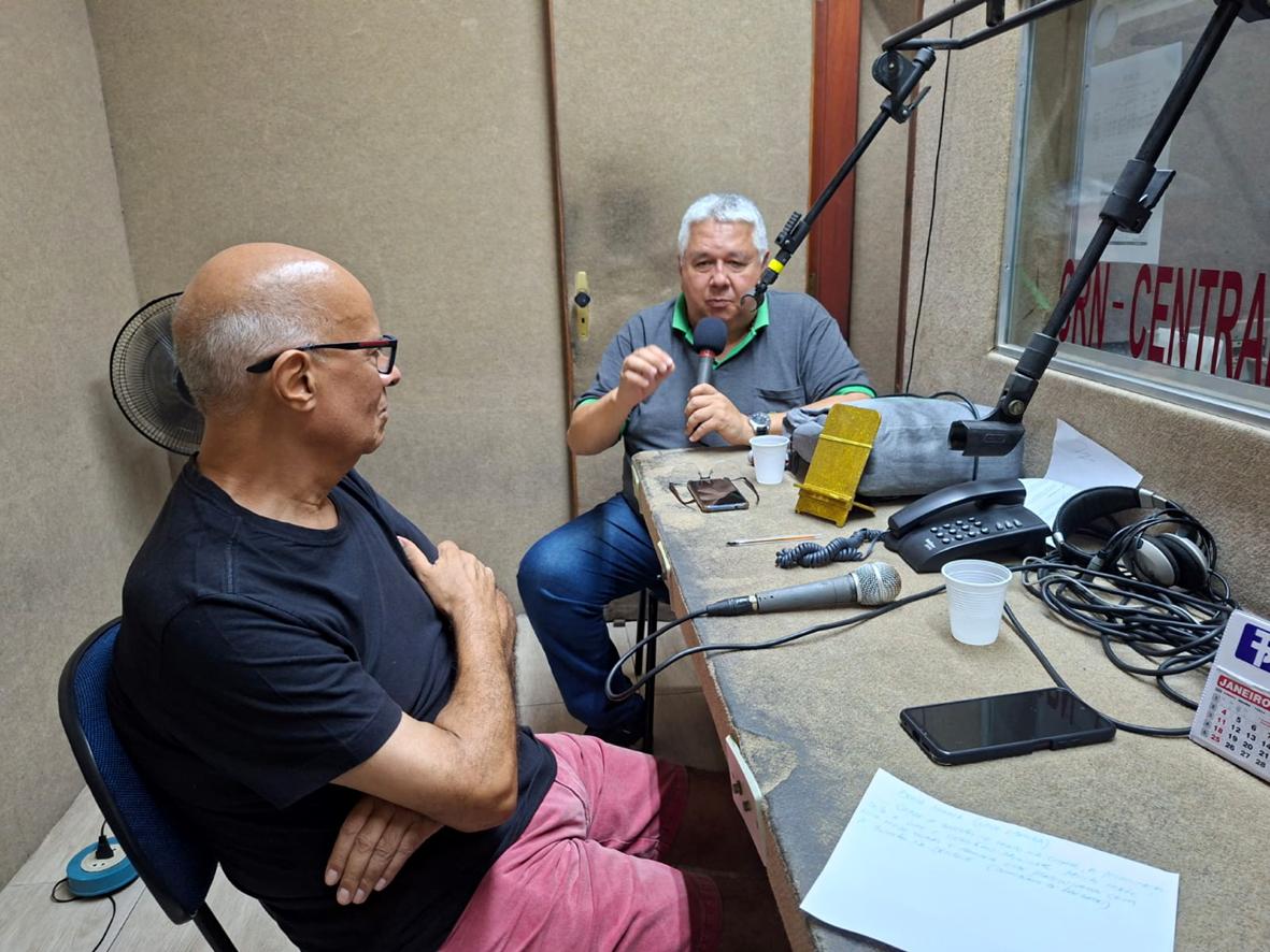 “Roda de Conversa” foca a importância das propagandas nas emissoras de rádio