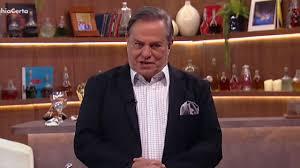 Ronnie Von pede demissão da RedeTV! após mudanças internas e demissões na equipe