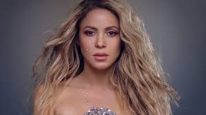 Shakira conquista o posto de artista latina com maior bilheteria em turnê