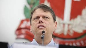 Tarcísio diz que não seria candidato à Presidência nem se Bolsonaro pedisse