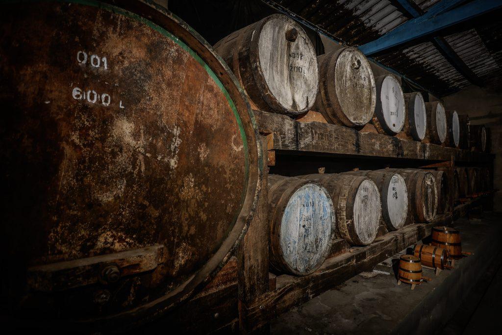 Autenticidade e excelência: selo de qualidade impulsiona a cachaça paulista