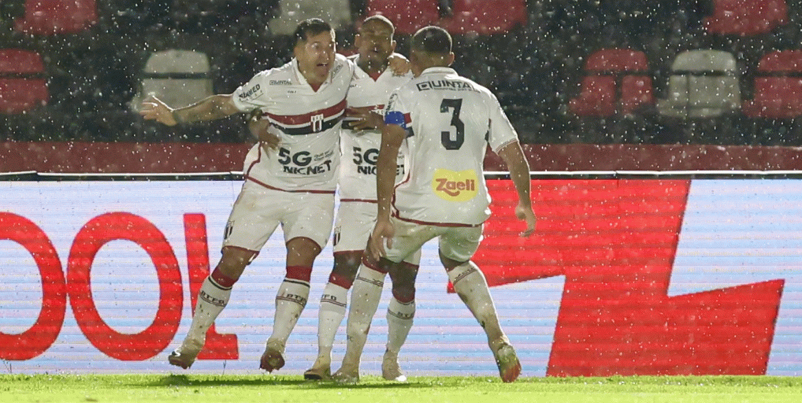 Botafogo vence o Palmeiras e sobe na tabela do Paulistão