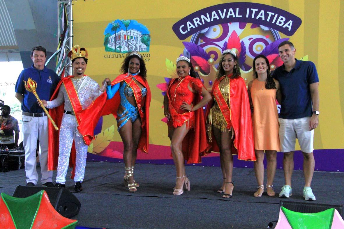 Corte Carnavalesca 2026 é eleita em Itatiba e abre o clima de folia na cidade