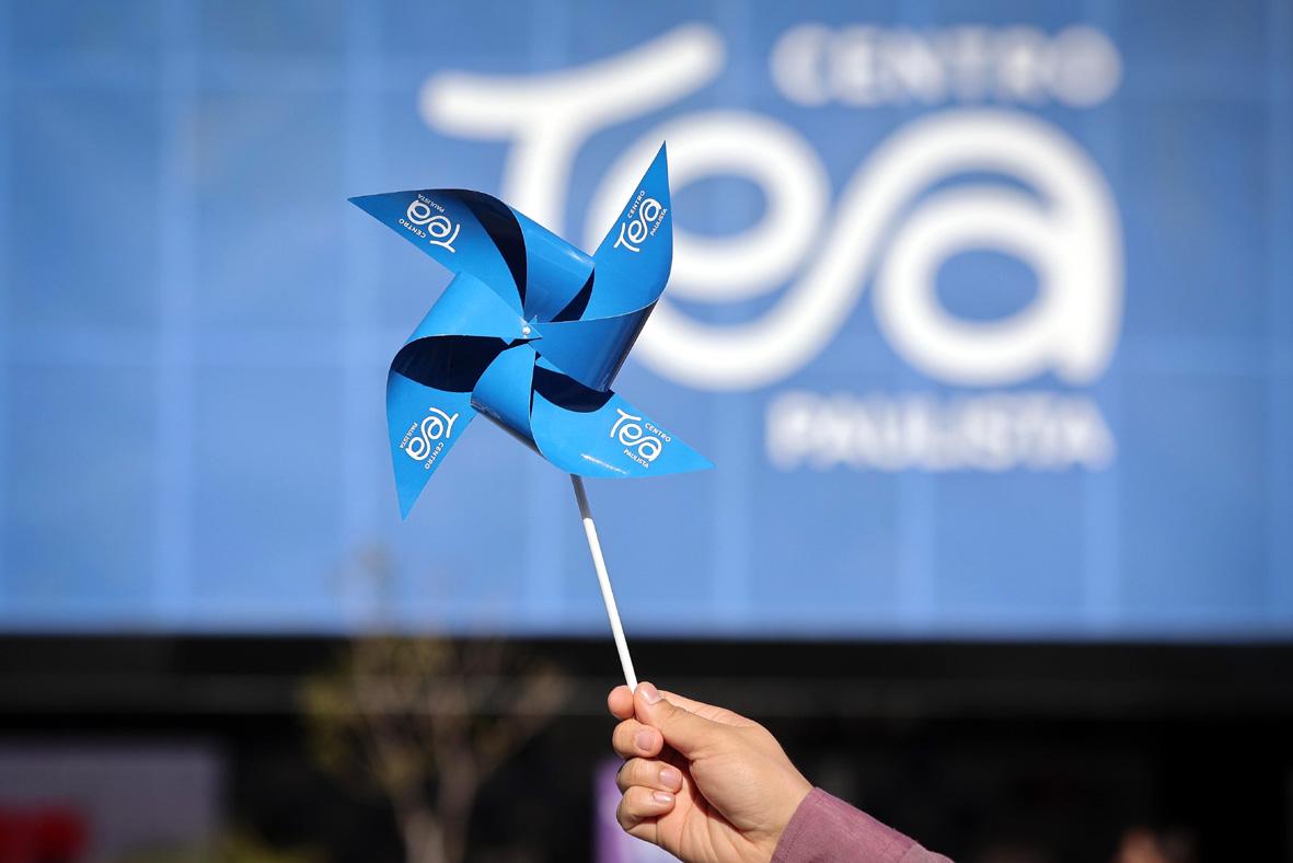Governo de SP sanciona lei que garante sessões de cinema adaptadas para pessoas com autismo