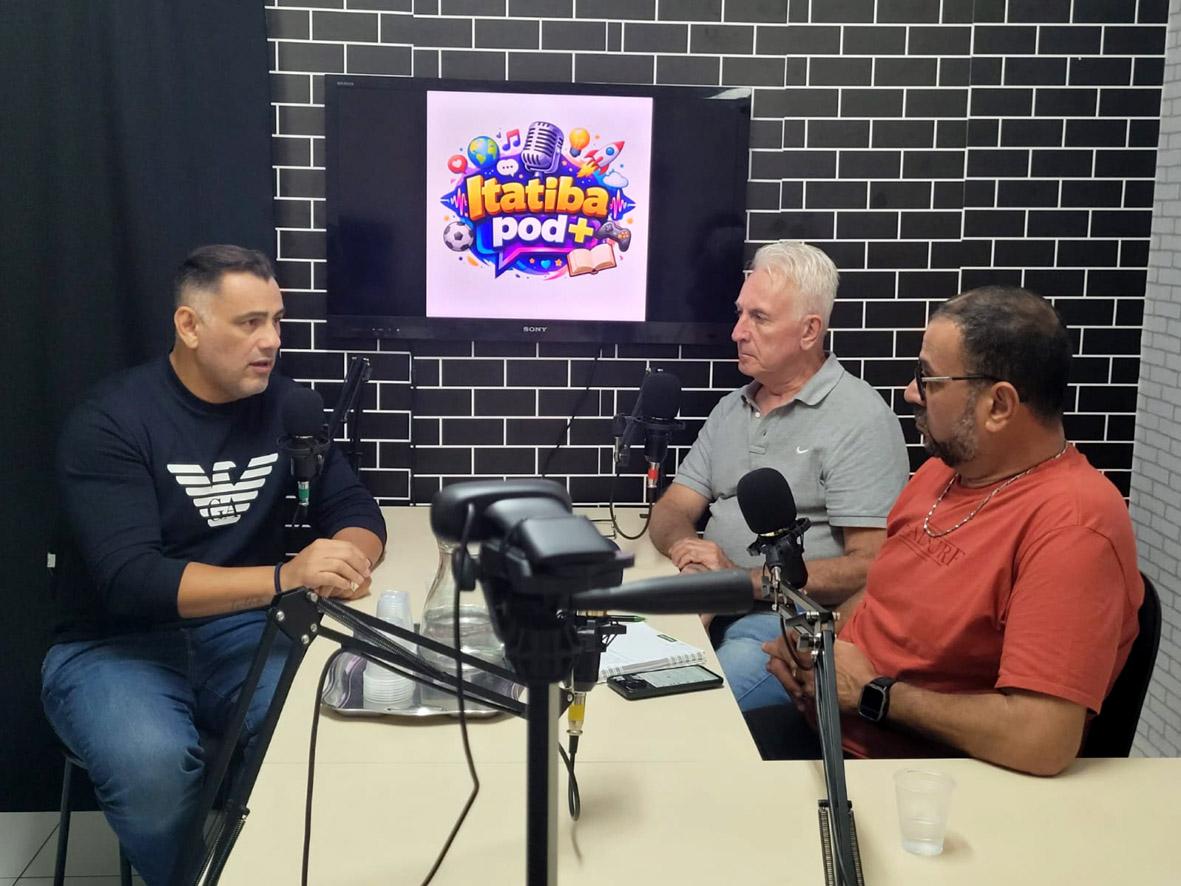 Márcio Egídio e Beto Dias comandam nova fase do Itatiba Pod+ da Rádio CRN