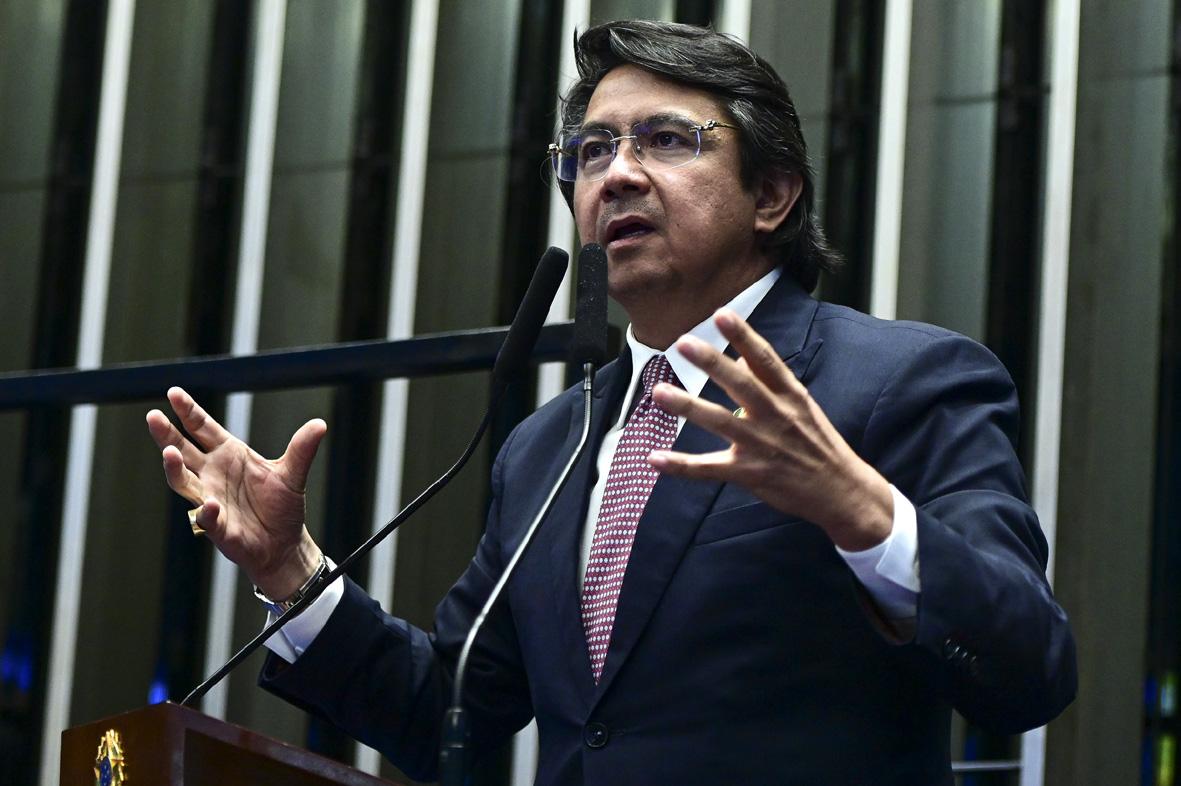 Senador é condenado por suposto favorecimento em condomínio de Morungaba