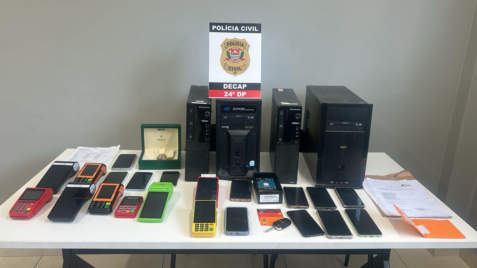 Trio é preso por aplicar golpe de mais de R$ 750 mil em idosa