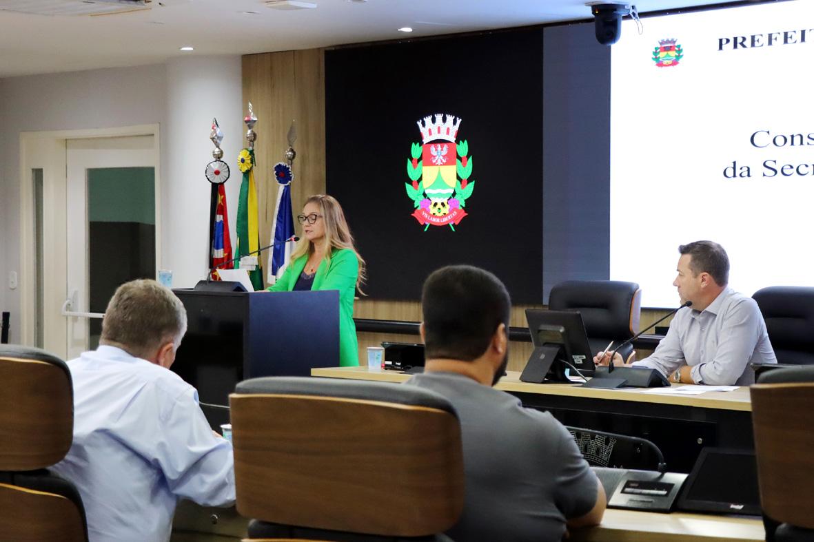 Audiência pública apresenta superávit e investimentos acima do mínimo constitucional em Itatiba