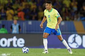 Casemiro abre mão de oferta milionária do Al-Nassr e se aproxima do Inter Miami, diz jornal