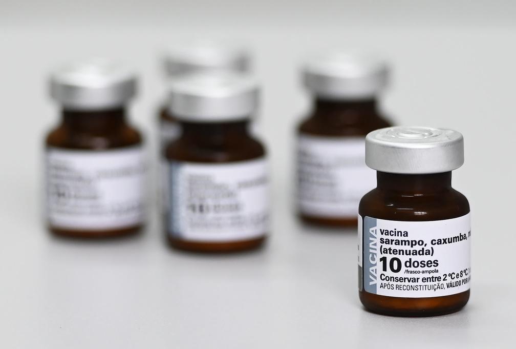 Com surtos em outros países, Devisa emite alerta sobre risco de casos importados de sarampo 