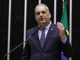 CPMI do INSS: relator pede indiciamento de Lulinha, Vorcaro e mais 214