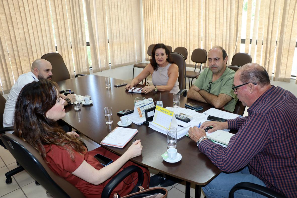 Morungaba recebe representantes do Estado e do Sebrae para fortalecer desenvolvimento econômico