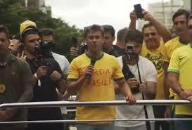 Nikolas Ferreira diz que destino final de Lula e Moraes é a prisão e chama ministro de 'panaca'