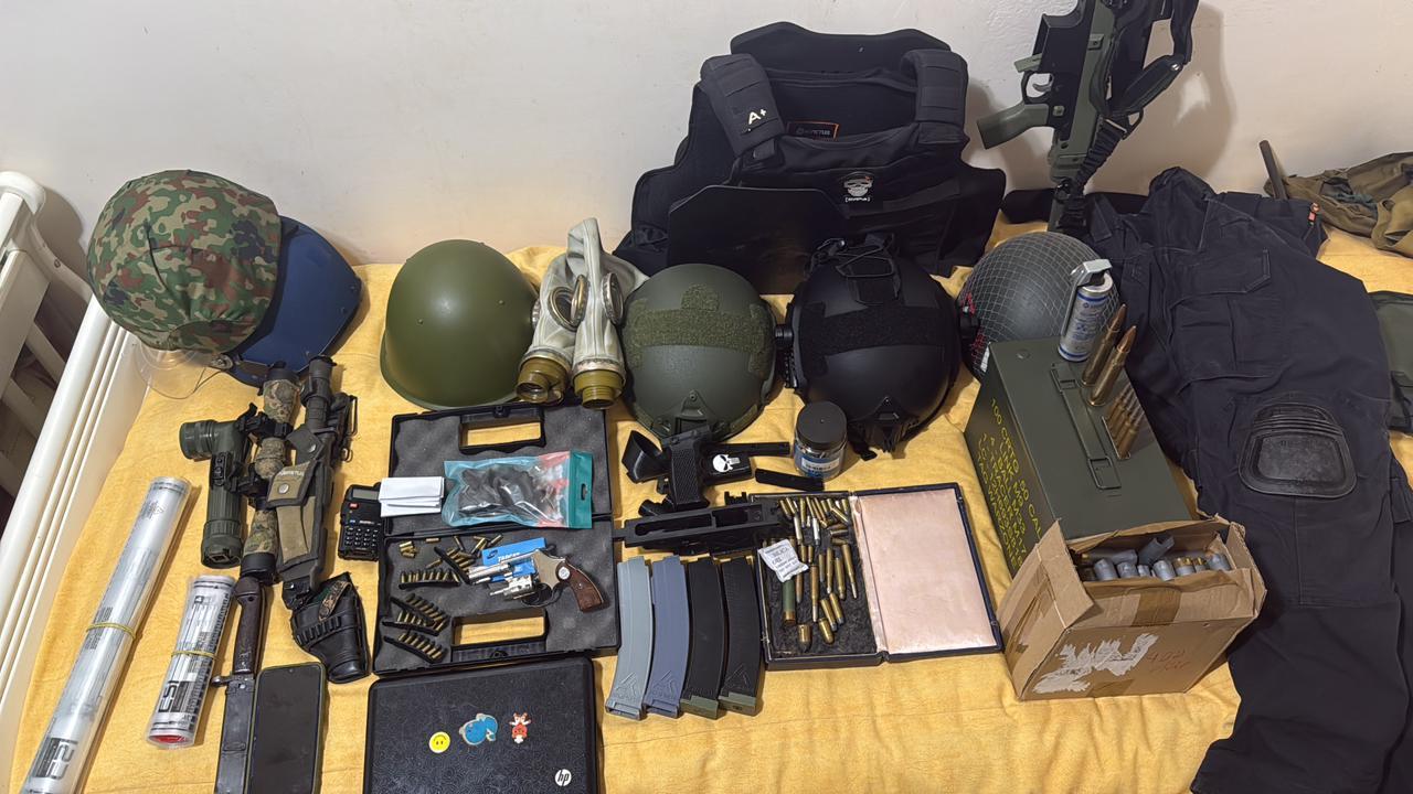 Operação da PM apreende arsenal fabricado com impressora 3D no interior de SP