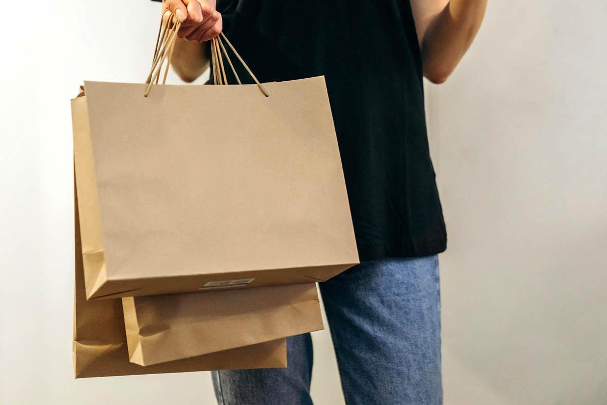 Procon Itatiba orienta consumidores sobre direitos e cuidados na Semana do Consumidor