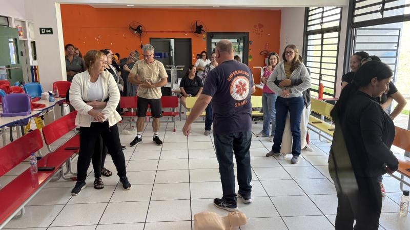 Valinhos inicia treinamentos em creches e escolas para casos de engasgo