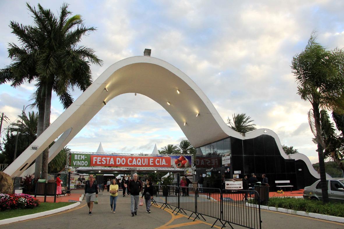 21ª Festa do Caqui amplia atrações com Pavilhão CaKids, samba e Cozinha 360º