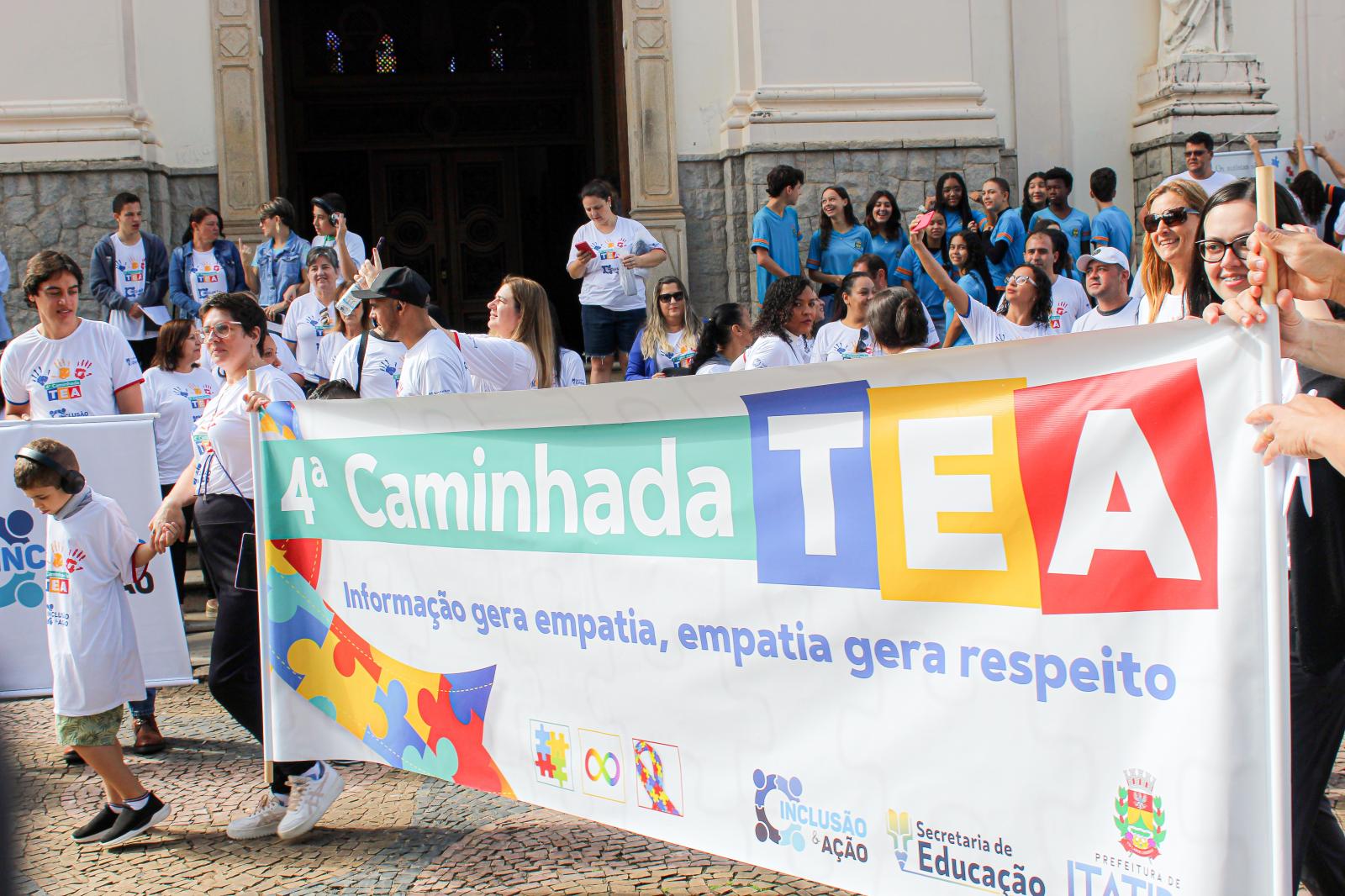 5ª Caminhada TEA será neste sábado (25/04) na Praça da Bandeira