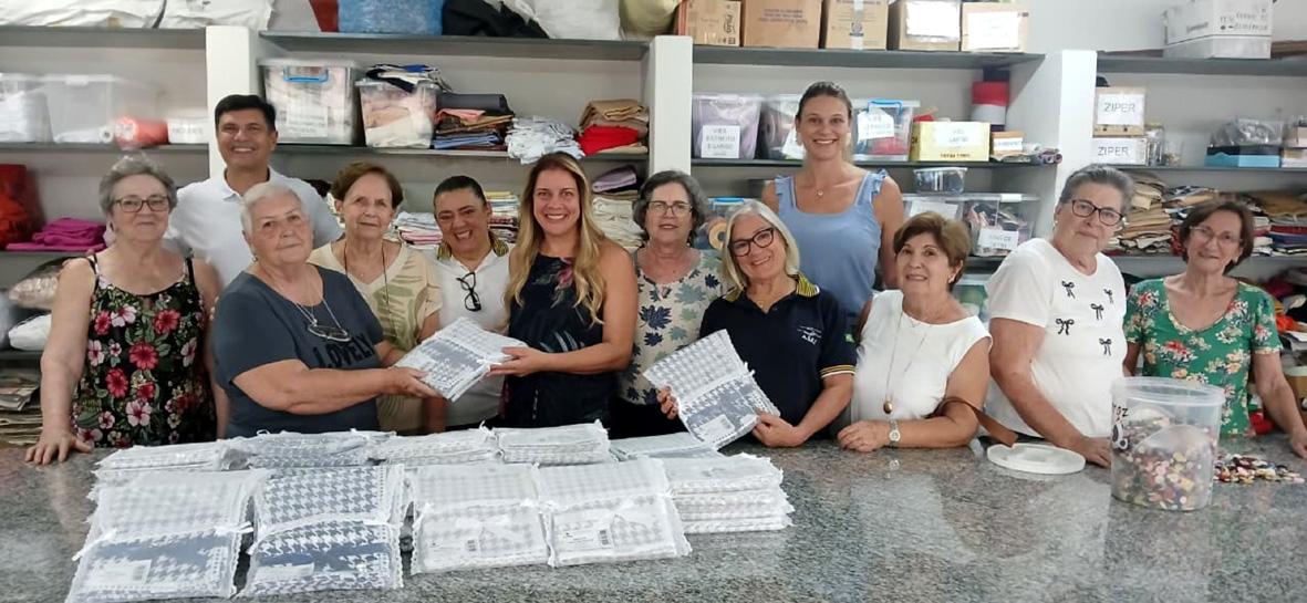 ASRI doa mantas para bebês e reforça apoio social à Oficina Santa Rita