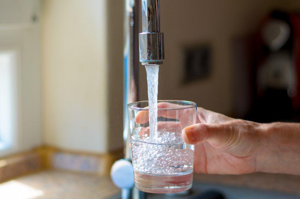 Calor e tempo seco reforçam necessidade de reduzir consumo de água em SP; veja dicas para economizar